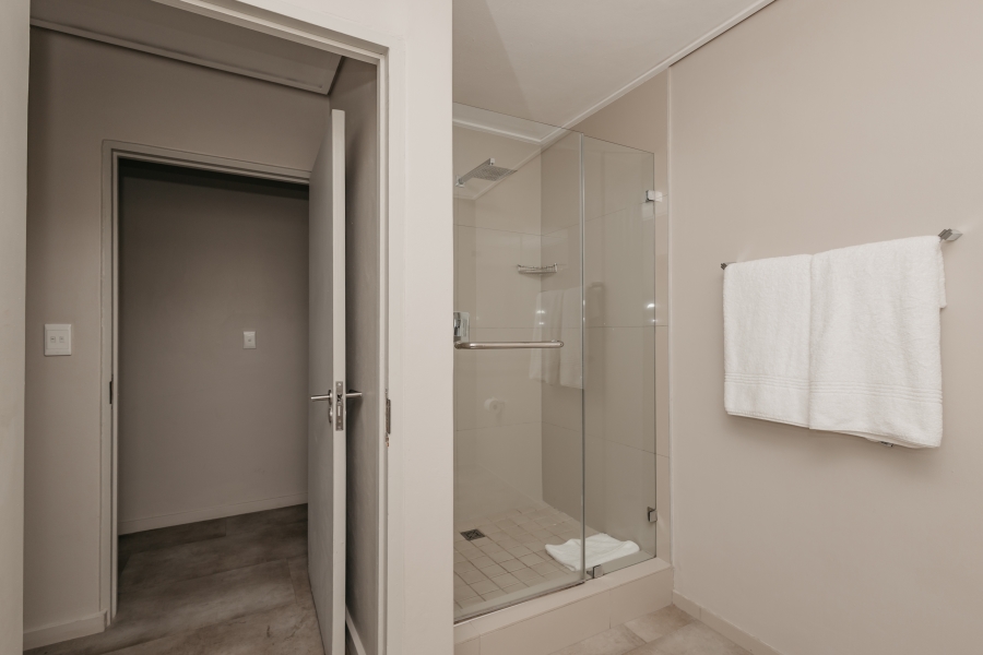 3 Bedroom Property for Sale in Waves Edge Western Cape